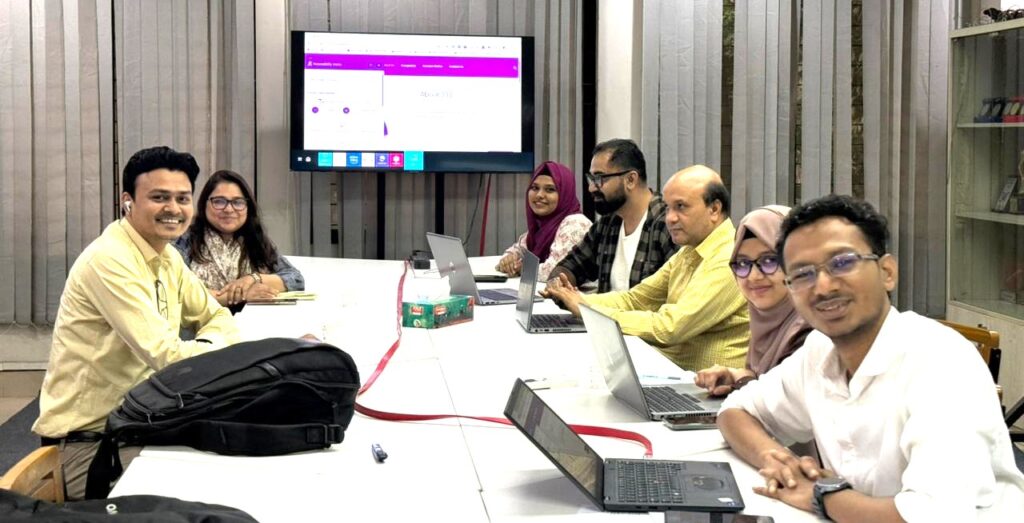 সবার জন্য সমান আলো: ভাস্কর ভট্টাচার্যের সাথে ৩৩৩ এর এক অদ্ভুত সেশন সবার জন্য সমান আলো: ভাস্কর ভট্টাচার্যের সাথে ৩৩৩ এর এক অদ্ভুত সেশন